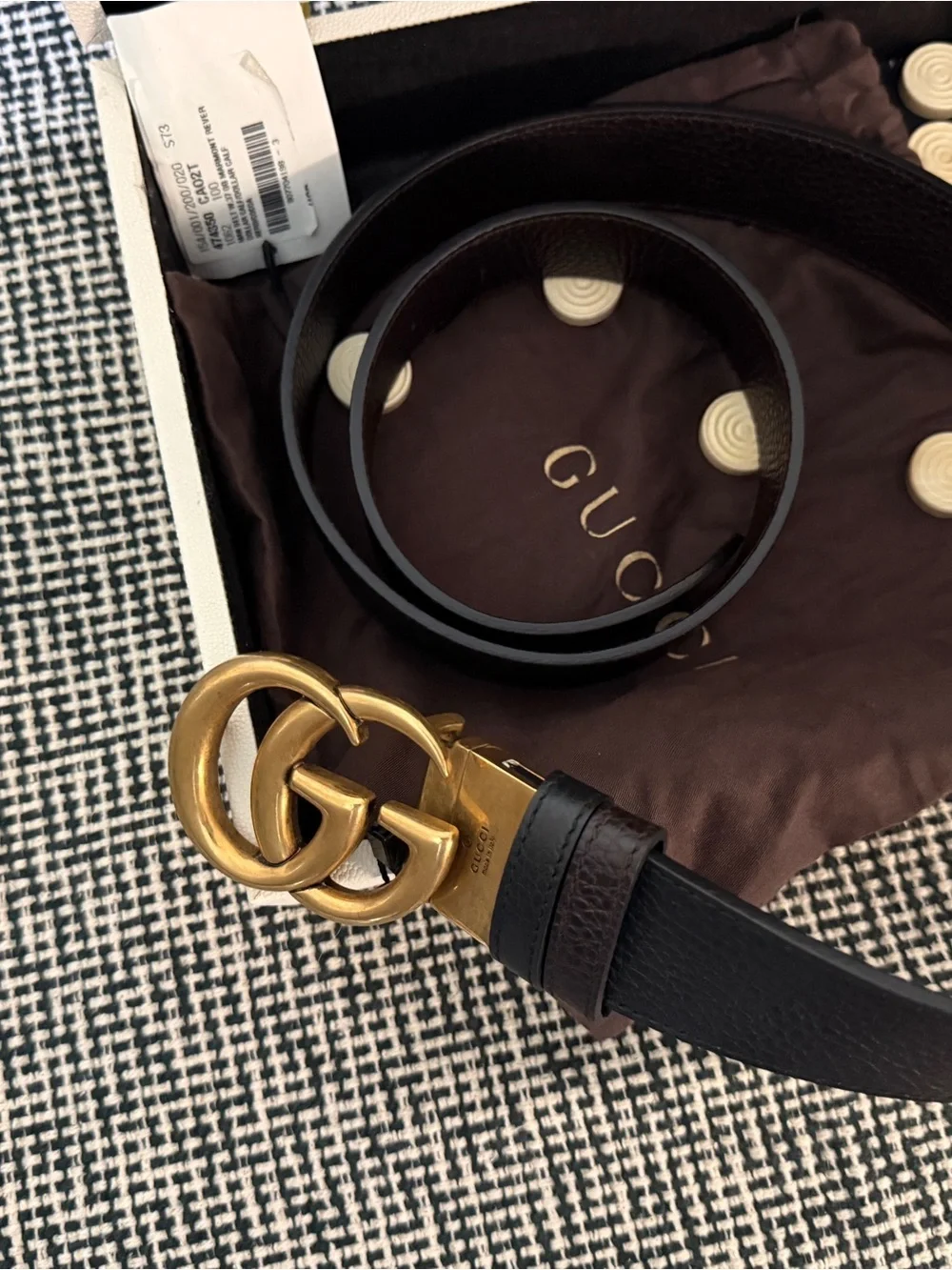 Gucci Men's reversible GG gold buckle brown and black size 100